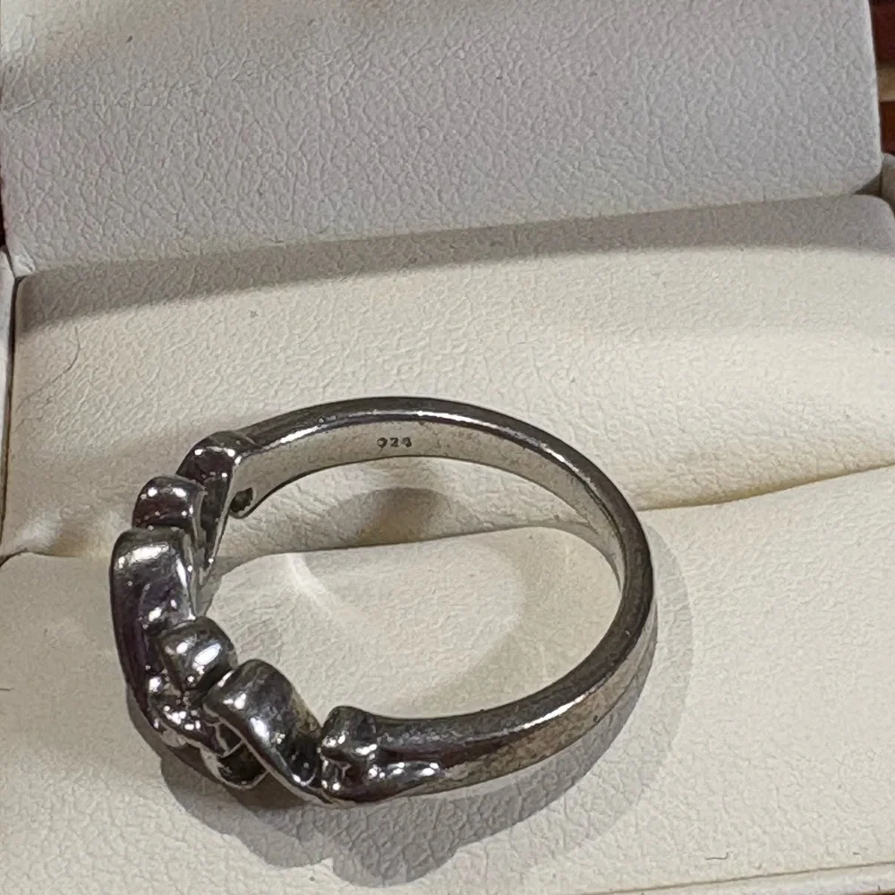 Wavy Silver Women's Ring🩶
